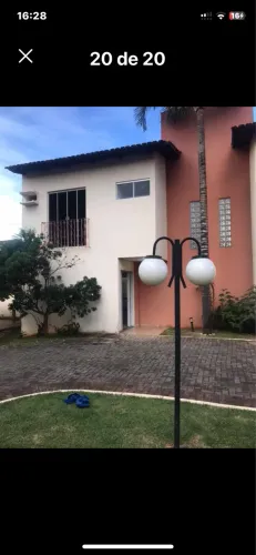 Sobrado em Condomínio Fechado Particular