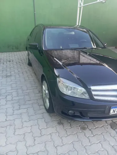 Mercedes-Benz C-180 CGI Classic 1.8 16V 156cv Aut. 2011