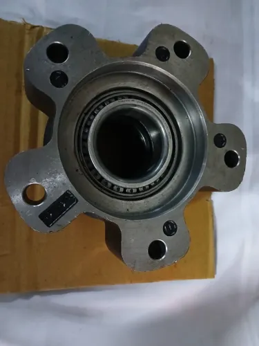 Cubo de roda dianteiro para freio a disco.