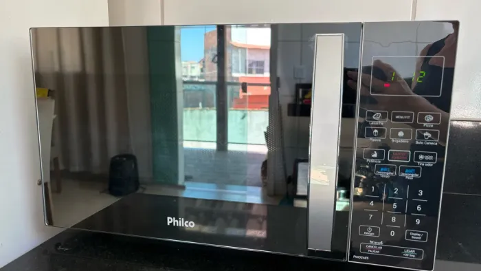 Micro-ondas Philco PMO26ES 26 Litros - Usado