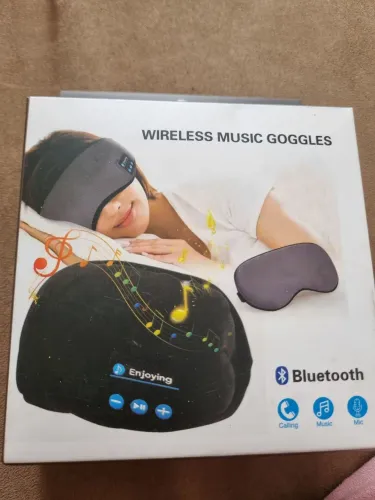 Fone de ouvido. Máscara c Bluetooth 
