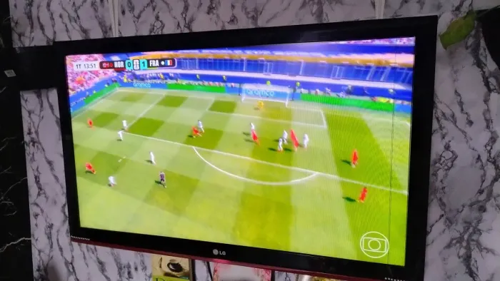 Tv lg 42 polegadas leia.