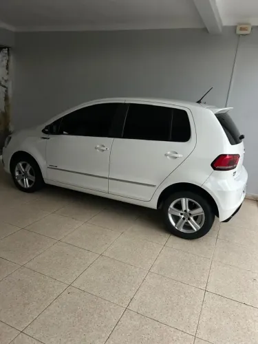 Volkswagen Fox Highline 1.6 Flex 16V 5P 2016