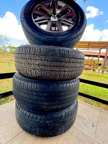 Jogo de roda Hilux original 