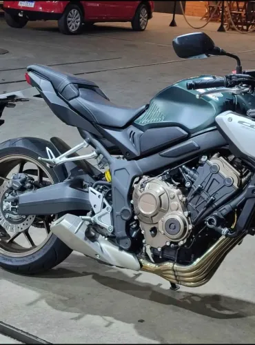 HONDA CB650 ÚNICO DONO