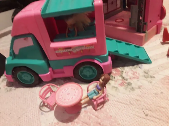Carro de sorvete da polly