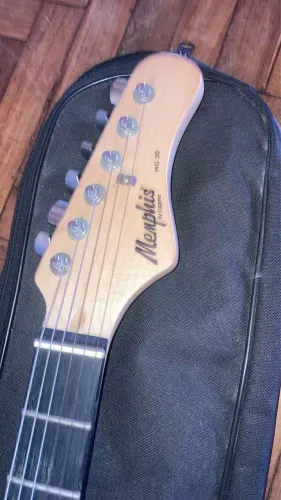 Guitarra Tagina Memphis MG-30  Strato 