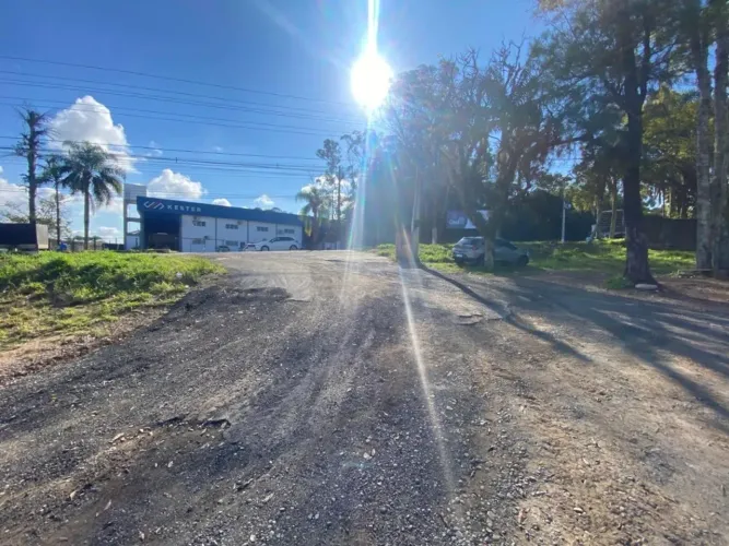 Terreno (Em rua) à Venda, 1001m² - Bairro Vila Floresta em Criciúma