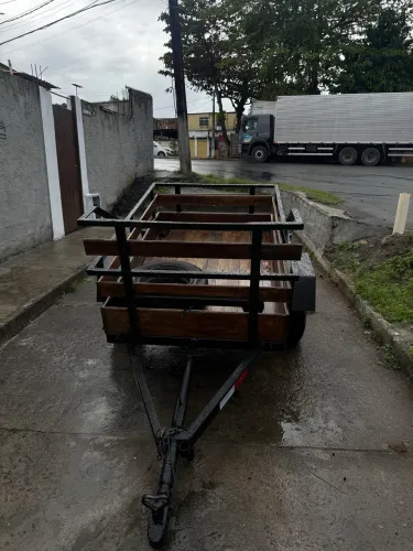 Vendo essa carretinha