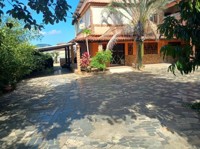 Aluguel de casa grande com piscina