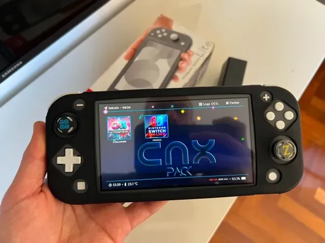Nintendo Switch Lite Desbloqueado + acessórios
