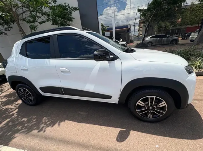 Renault Kwid Intense 1.0 Flex 12V 5P Mec. 2025