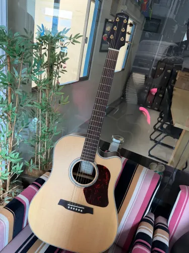 Violão Walden D600