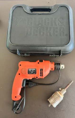 Furadeira Black and Decker 220v