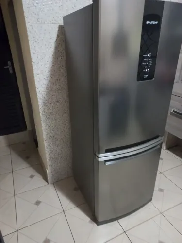 Geladeira Brastemp Inverse 447L