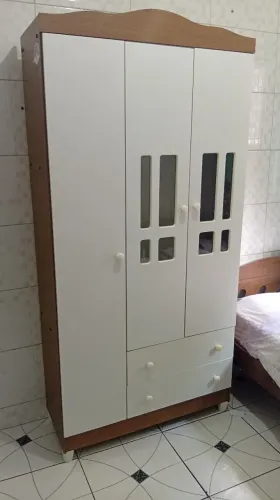 Guarda roupa infantil