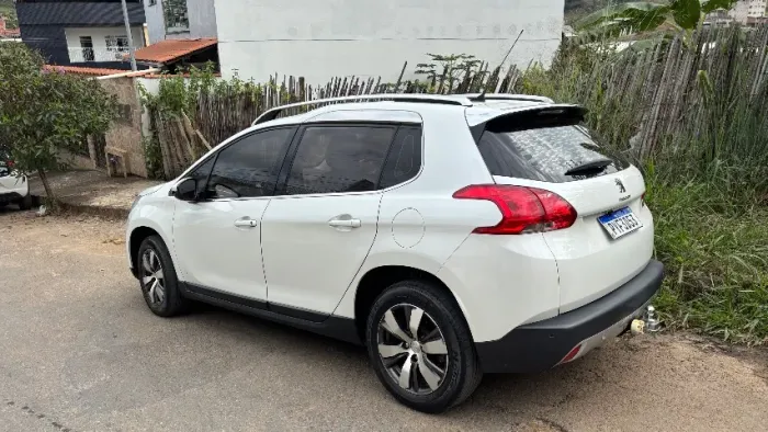 Peugeot 2008 Griffe 1.6 Flex 16V 5P Aut. 2017