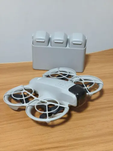 Drone Dji Neo c/ 3 Baterias e Hub