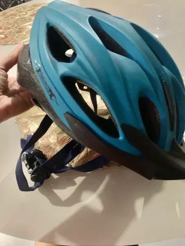 Vendo capacete de bicicleta