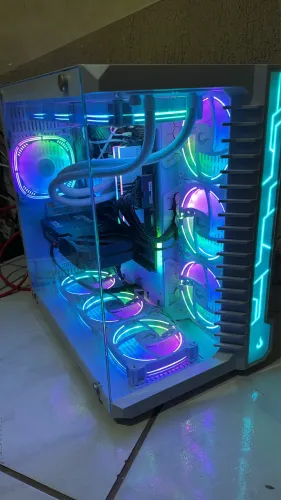 PC Gamer Ryzen 9 5900XT RTX 5060 Ti MSI OC VRAM 8GB, 32GB DE MEMORIA RAM, ARGB NVMe 1TB