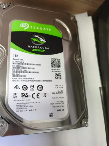 HD SATA 1TB SEAGATE