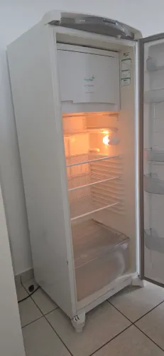 Vende-se GELADEIRA CONSUL 