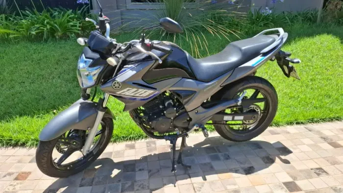 Yamaha Fazer Fz15 150 Flex 2015