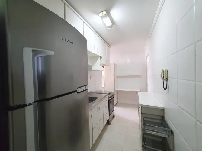 Apartamento 3 Quartos, 70M² No Itaigara E Com 1 Vaga De Garagem. QI8JU4