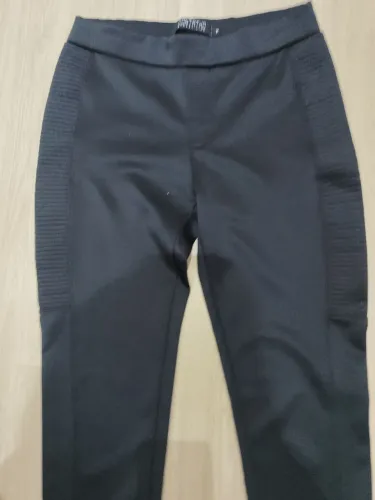 2 Calças Montaria e 2 Calças Legging