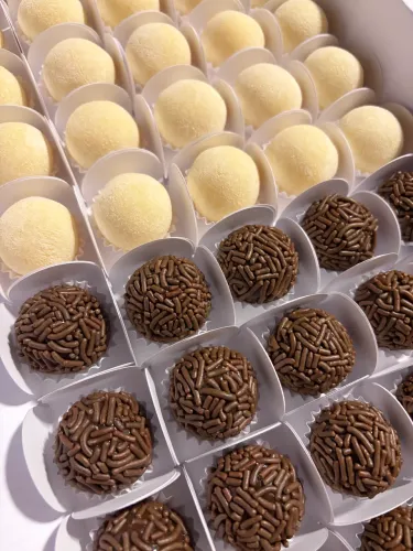 Doces e Bolo para festa 