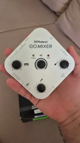 Interface de áudio Roland GoMixer - para iOS