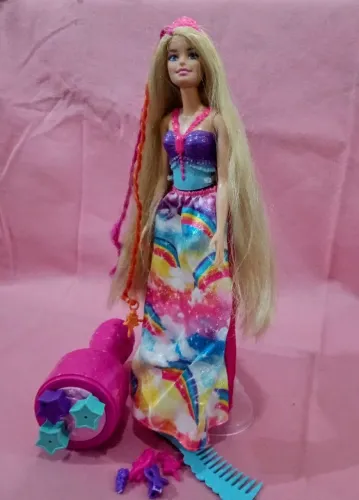 Barbie princesa dreamtopia tranças, seminova, encantadora para colecionadores da Mattel