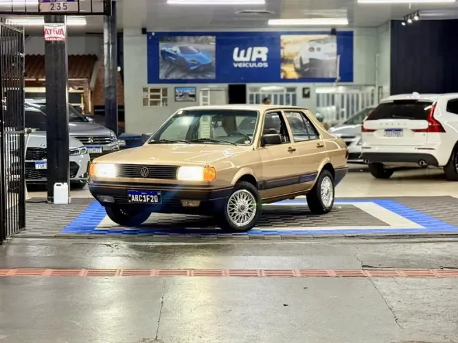 Volkswagen Voyage GL/ Special 1.6/ 1.8 (álcool) 1991