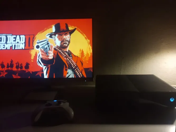 Xbox one novo com jogo!!