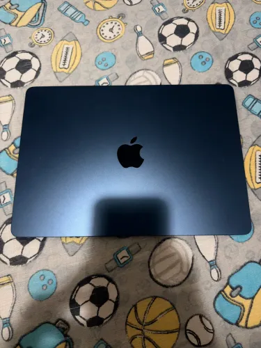 Mac book air M3 2024