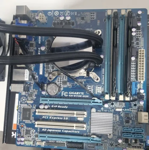 Kit i7 + 16gb RAM + b75m + Water Cooler 120mm