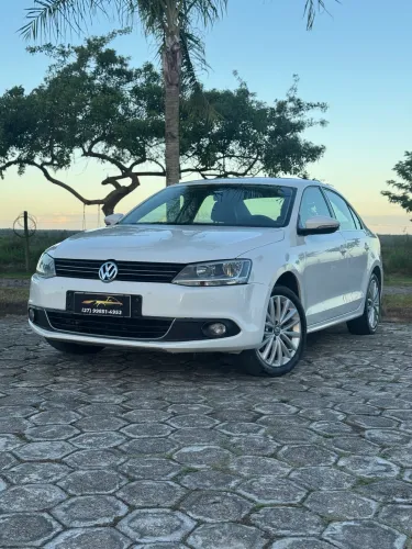 Volkswagen Jetta Highline 2.0 TSI 16V 4P Tiptronic 2012