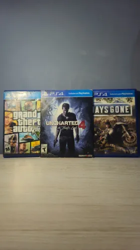 Kit 3 Jogos PS4: GTA 5 + Days Gone + Uncharted 4 (Mídia Física)