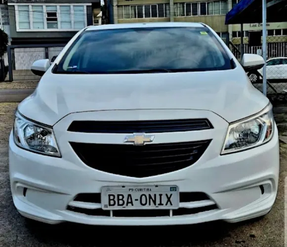Chevrolet Onix JOY Hatch 1.0 8V Flex Mec. 4P 2017
