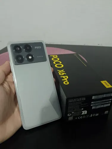 Troco em iPhone poco x6 pro