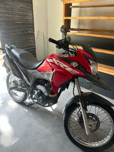 Moto XRE único dono
