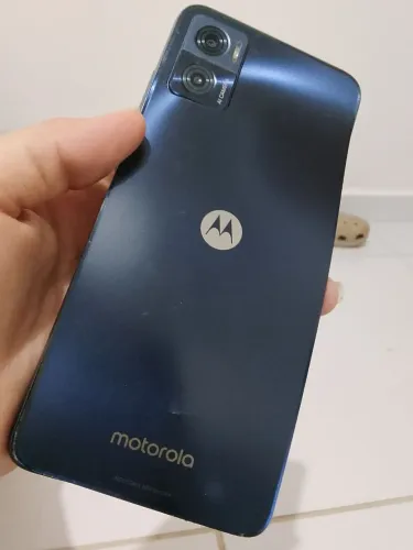 Moto E22 para conserto/peças. 