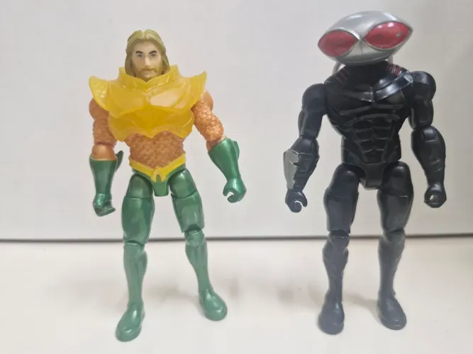 Decoração- Aquaman × Black Manta - Dc Comics - 10cm