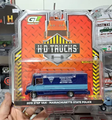1:64 Miniatura 2019 Step Van Massachussets State Police Greenlight 13 Cm Novo e Lacrado