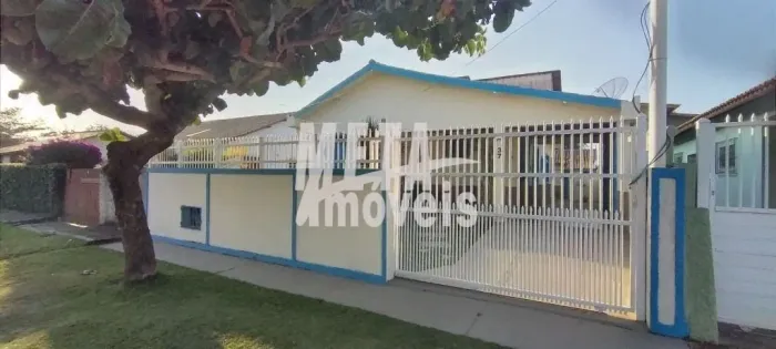Casa com 3 dormitórios à venda, 167 m² por R$ 400.000,00 - Grussaí - São João da Barra/RJ