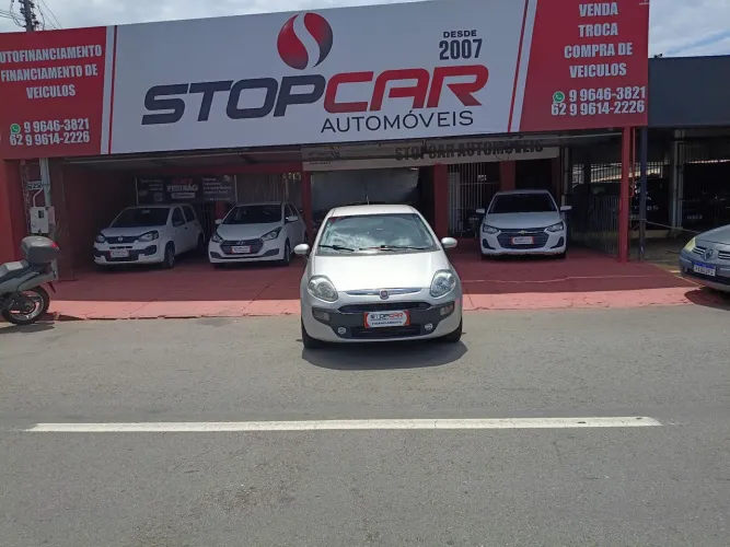 Fiat Punto Attractive 1.4 Fire Flex 8V 5P 2016