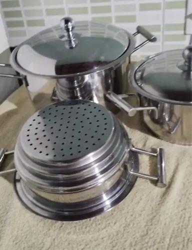Panelas de inox sem uso novas sou particular 
