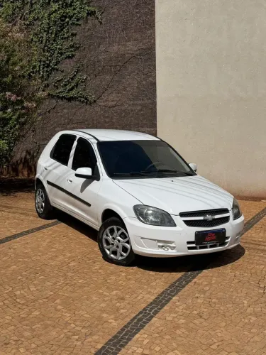 Chevrolet Celta Spirit/ LT 1.0 MPFI 8V Flexp. 5P 2013