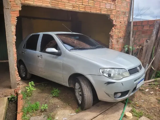 Fiat Palio Celebration 1.0 Fire Flex 8V 4P 2009