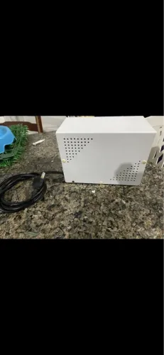 Estabilizador 4 tomadas p/ eletrônicos 